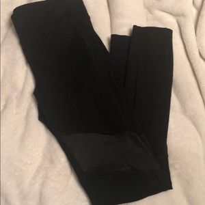 Black leggings